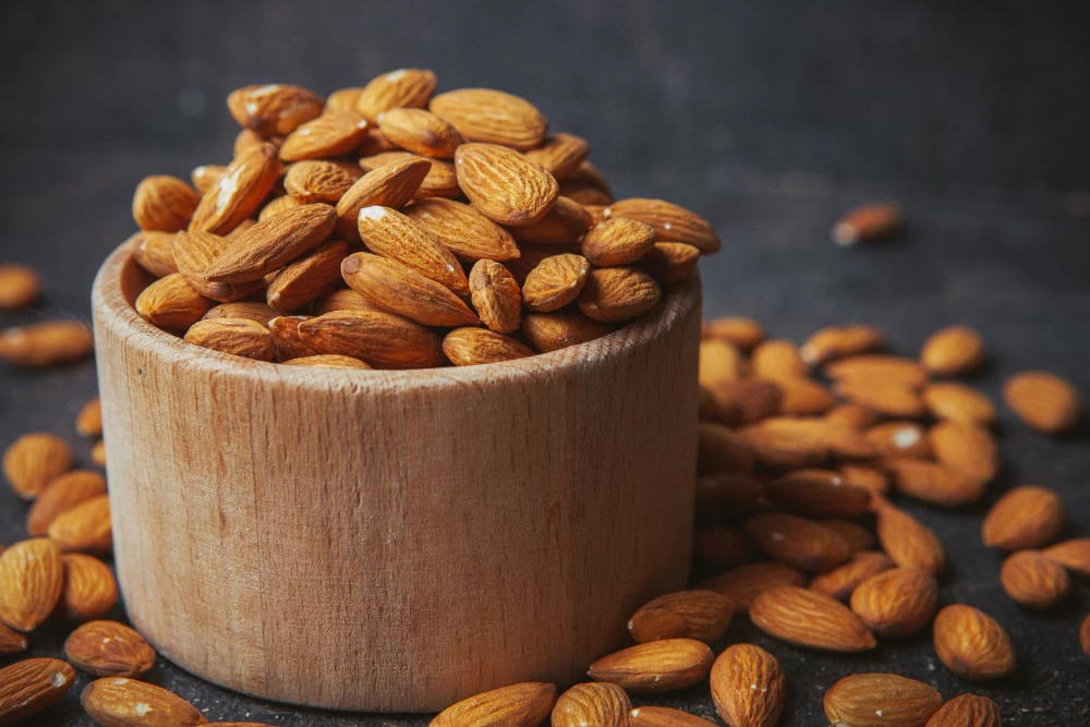 ALMOND (BADAM)